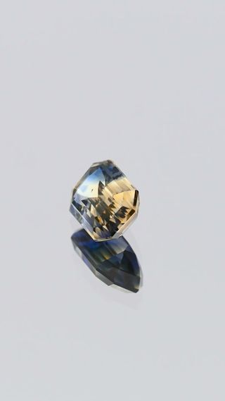 Natural Bi-colour Sapphire Unheated thumbnail 3