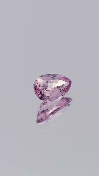 Natural Padparadscha Sapphire thumbnail 1