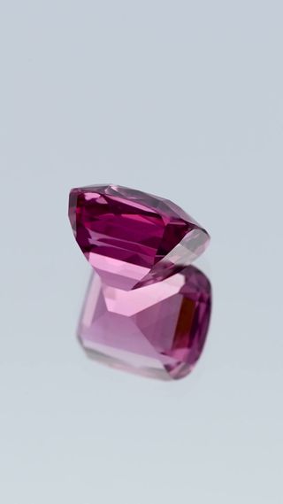 Reddish Pink Spinel 4.15ct thumbnail 6