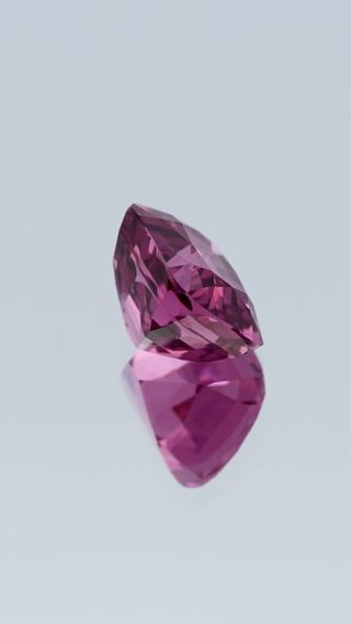 Reddish Pink Spinel 4.15ct thumbnail 7