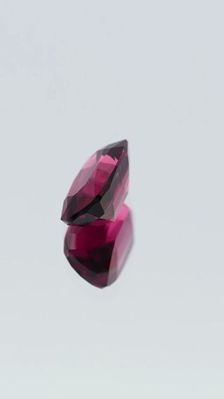 Natural Rhodolite Garnet Unheated thumbnail 4