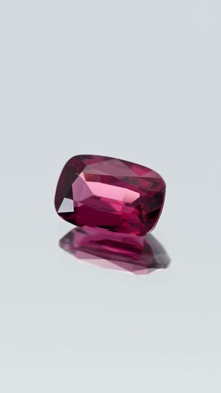 Natural Rhodolite Garnet Unheated thumbnail 2
