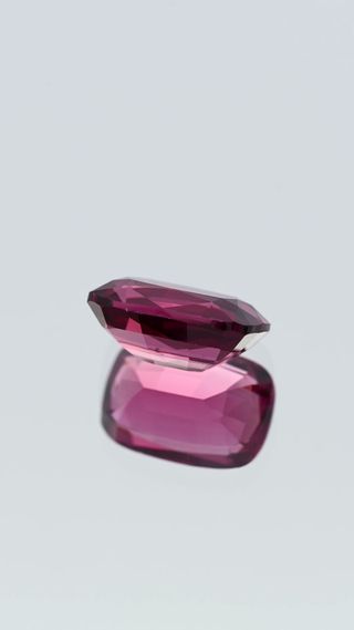 Natural Rhodolite Garnet Unheated thumbnail 6