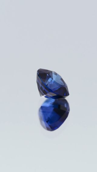Royal Blue Sapphire 1.29ct thumbnail 7