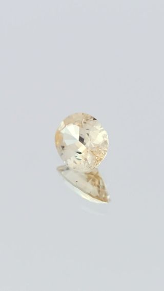 Natural Yellow Sapphire Unheated thumbnail 3