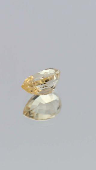 Natural Yellow Sapphire Unheated thumbnail 5